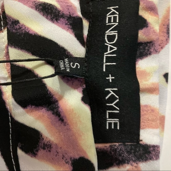 KENDALL & KYLIE Blush Midi Skirt - Picture 8 of 16